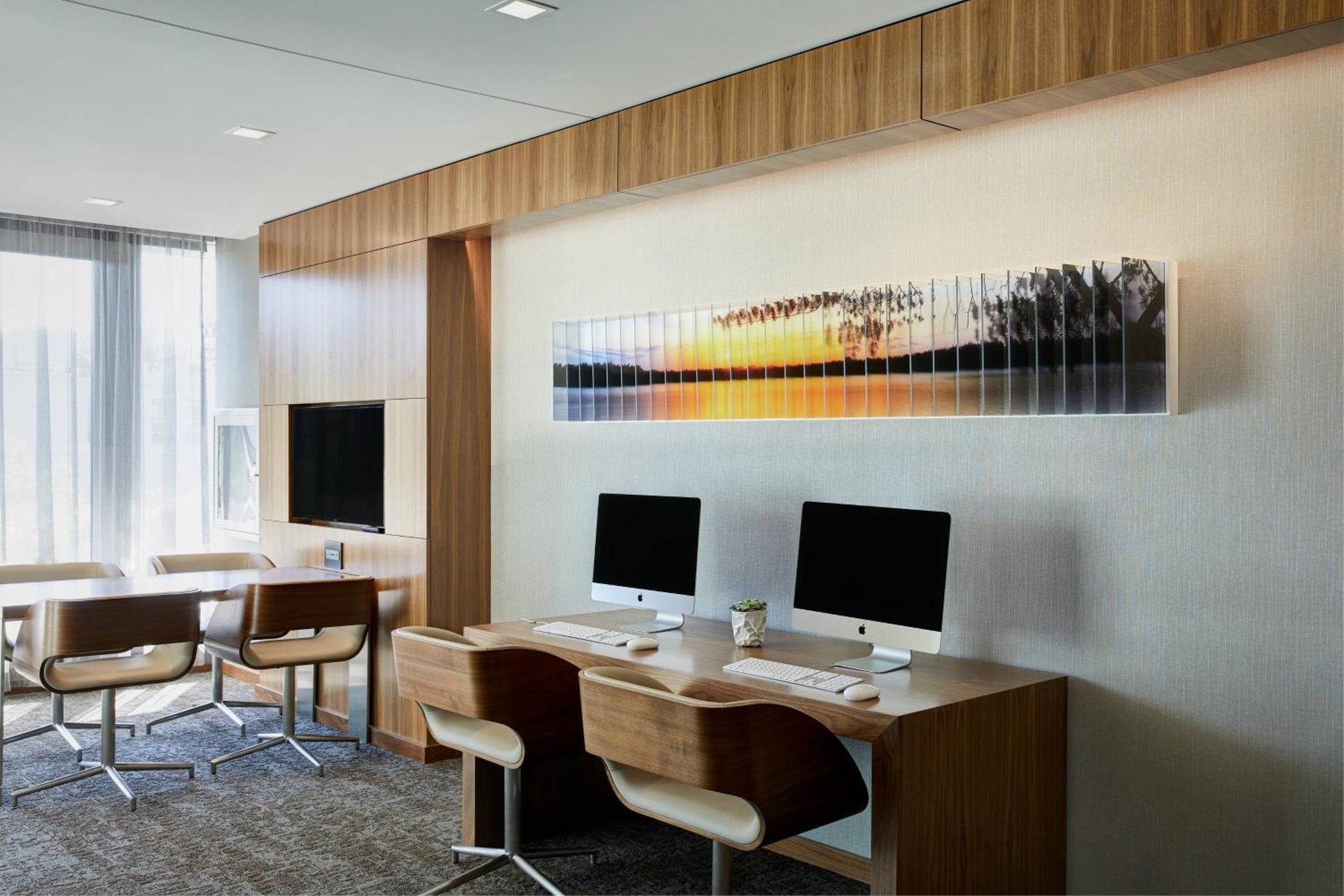 Ac Hotel By Marriott Madison Downtown Buitenkant foto