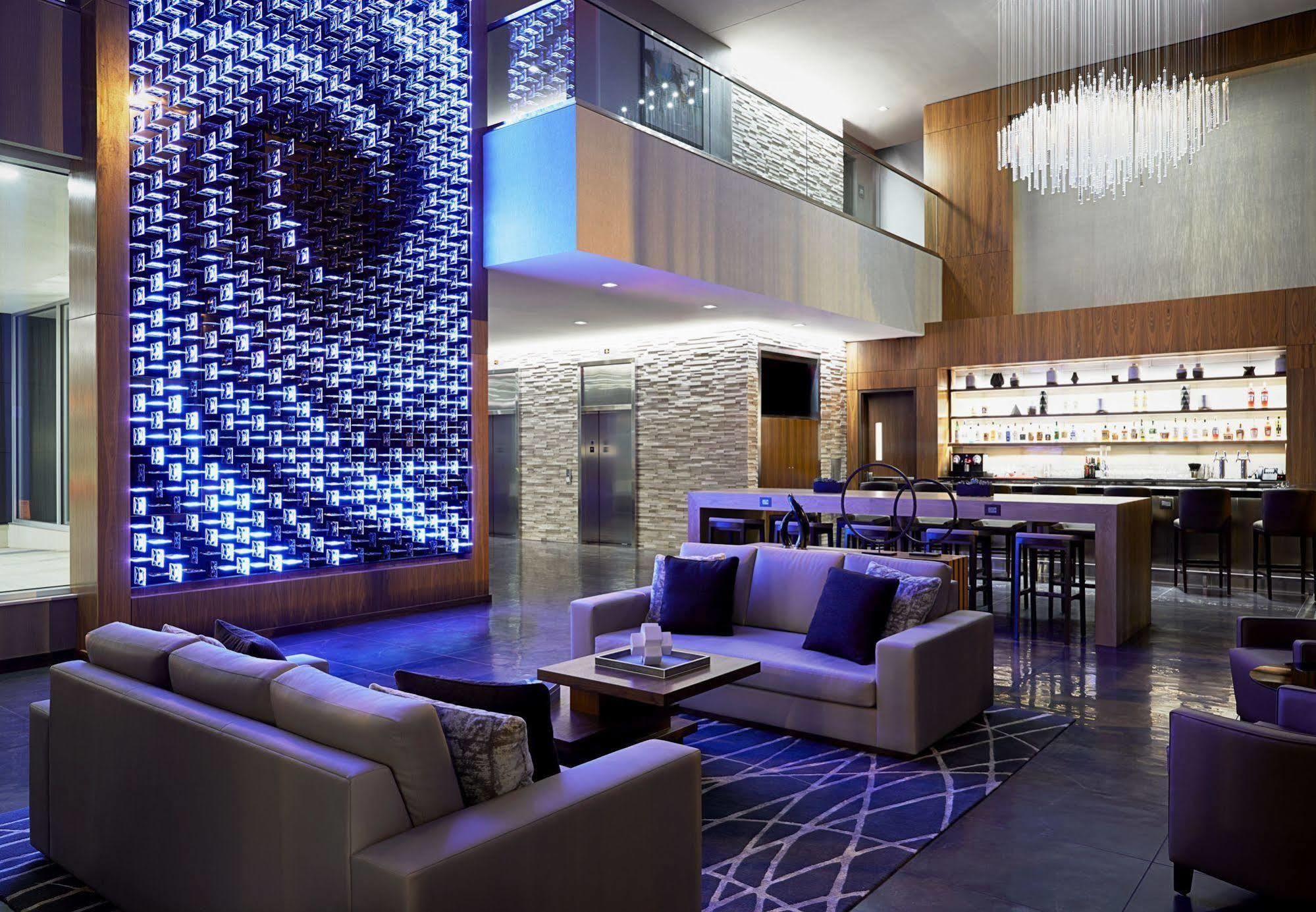 Ac Hotel By Marriott Madison Downtown Buitenkant foto